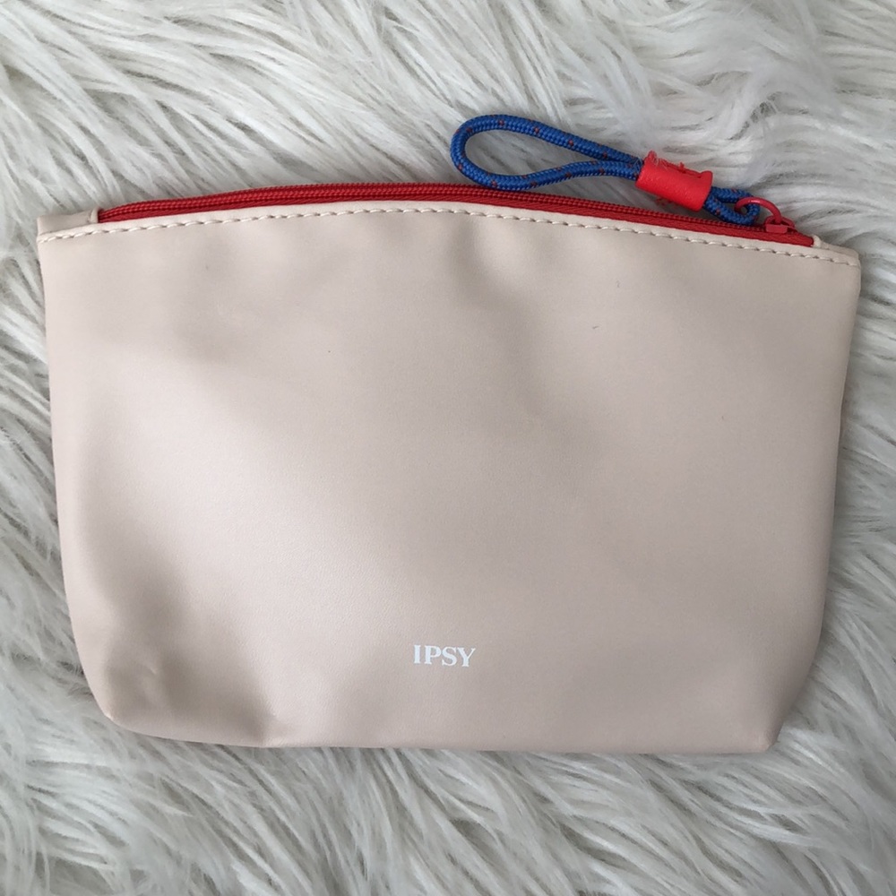 Ipsy Bags - Picture 3 of 7